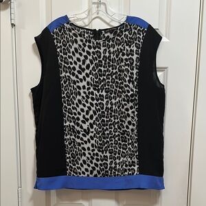 Violet & Claire Black, Gray, and Blue Leopard Blouse